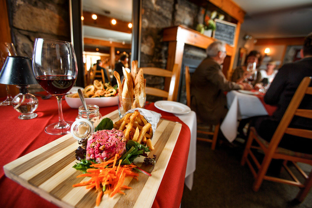 Montreal's Most Romantic Valentine's Day Dinner: Chez Milot - photocredit: chezmilot.com