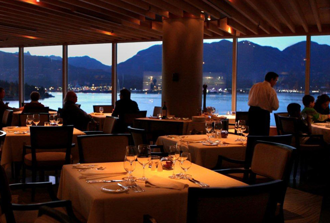 Vancouver Rehearsal Dinner Five Sails - photocredit: panpacificvancouver.com