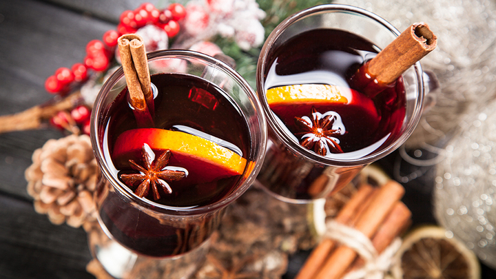 mulled wine - photocredit: vintageroots.ca